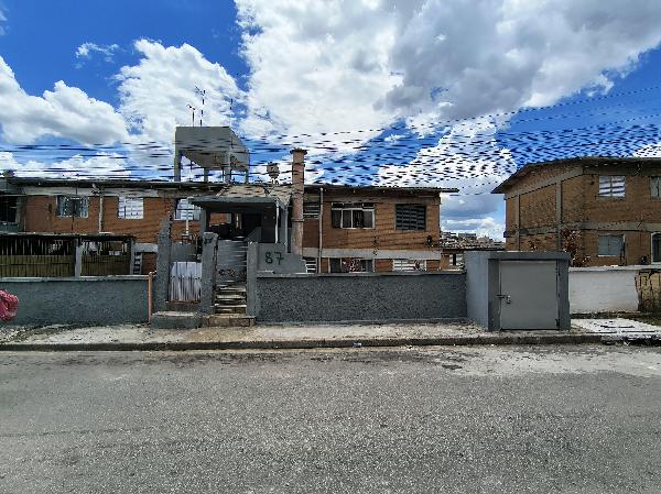 Apartamento • Conjunto Habitacional Presidente Castelo • Carapicuiba/SP