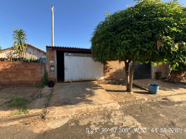 Casa • 2 dorm • Nova Esperanca • Ouro Verde/SP