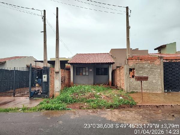 Casa • 1 dorm • Residencial Terra Roxa • Canitar/SP