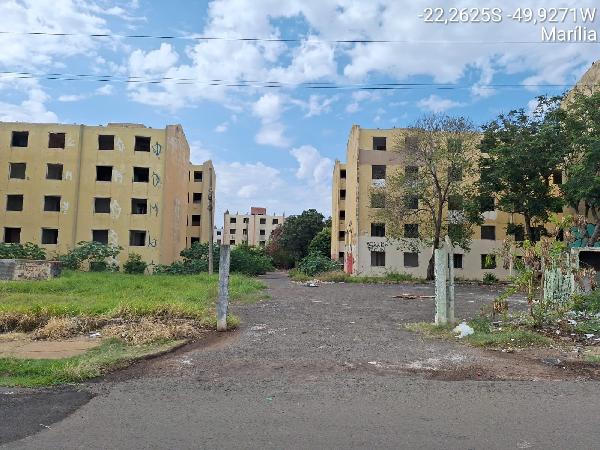 Apartamento • 2 dorm • Conjunto Habitacional Paulo Lucio Noguei • Marilia/SP