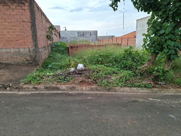 Terreno • Regiao Central • Descalvado/SP
