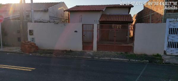 Casa • 1 dorm • Residencial Martinez • Adolfo/SP