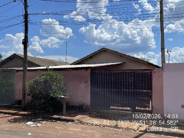 Casa • 2 dorm • Jardim Nova York • Castilho/SP