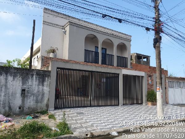 Casa • 2 dorm • Parque Das Americas • Praia Grande/SP
