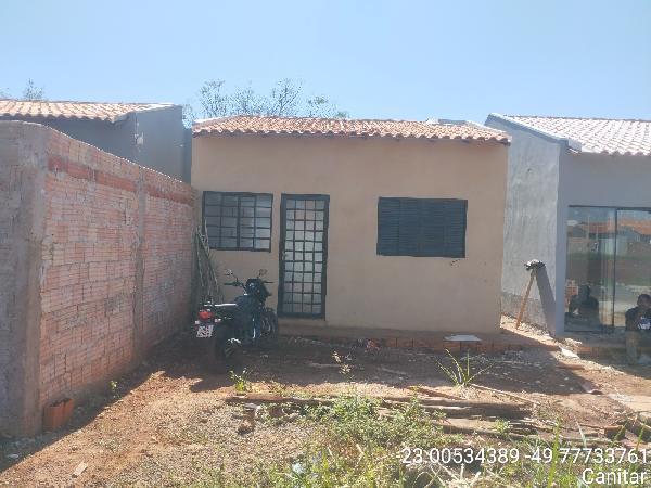 Casa • 2 dorm • Residencial Gimenez • Canitar/SP
