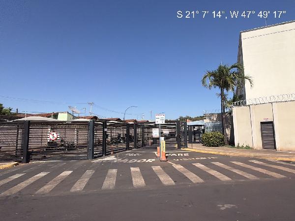Apartamento • 2 dorm • Parque Dos Pinus • Ribeirao Preto/SP