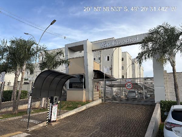 Apartamento • 2 dorm • Vila Toninho • Sao Jose Do Rio Preto/SP