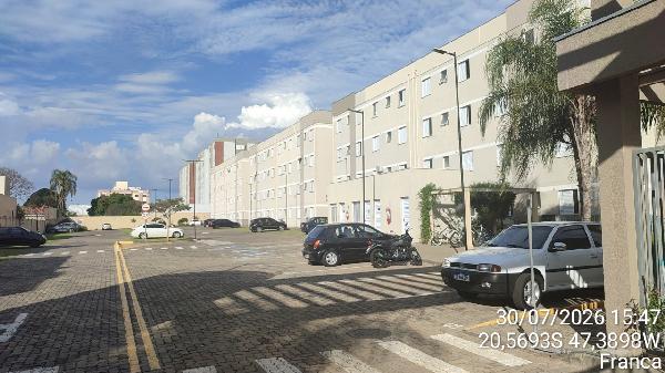 Apartamento • 2 dorm • Chacara Santo Antonio • Franca/SP
