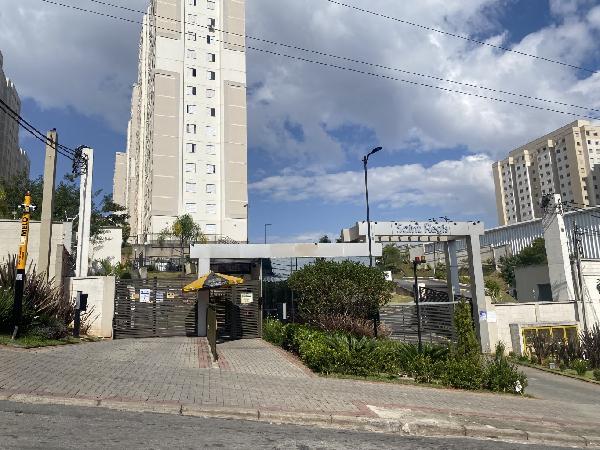 Apartamento • 2 dorm • Guaianazes • Sao Paulo/SP
