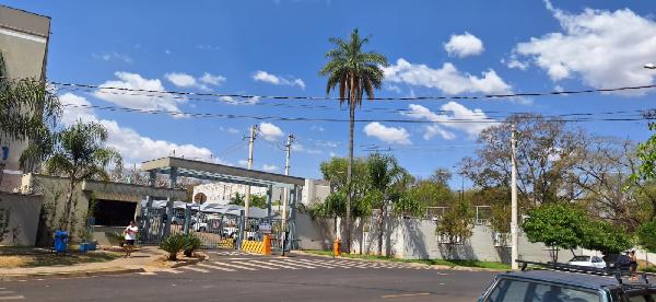 Apartamento • 2 dorm • Jardim Florestan Fernandes • Ribeirao Preto/SP