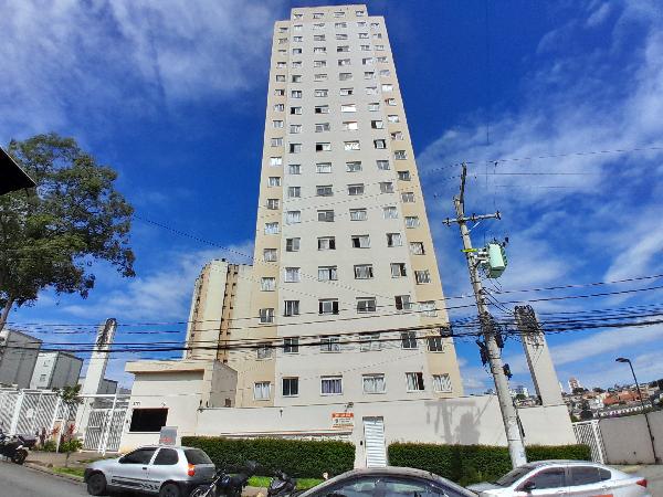 Apartamento • 2 dorm • Vila Carmosina • Sao Paulo/SP
