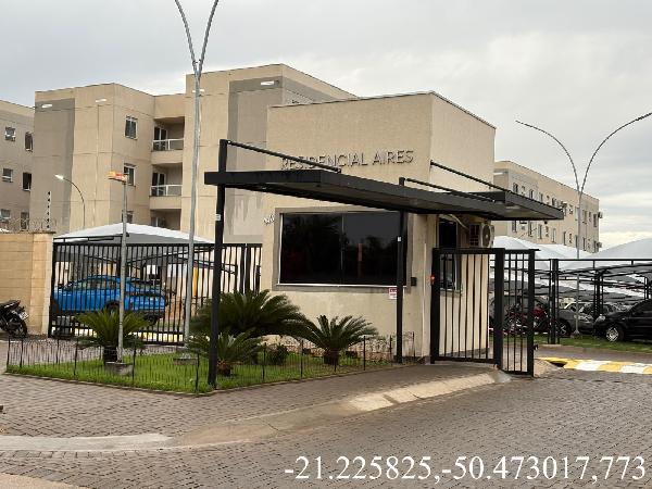 Apartamento • Conjunto Habitacional Claudionor Cinti • Aracatuba/SP