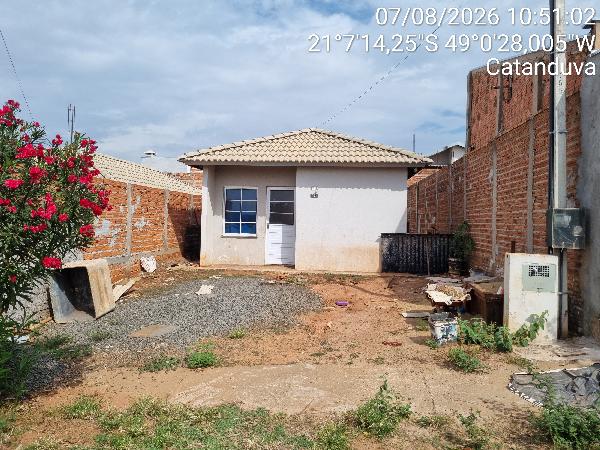 Casa • 2 dorm • Residencial Nova Catanduva Iii • Catanduva/SP
