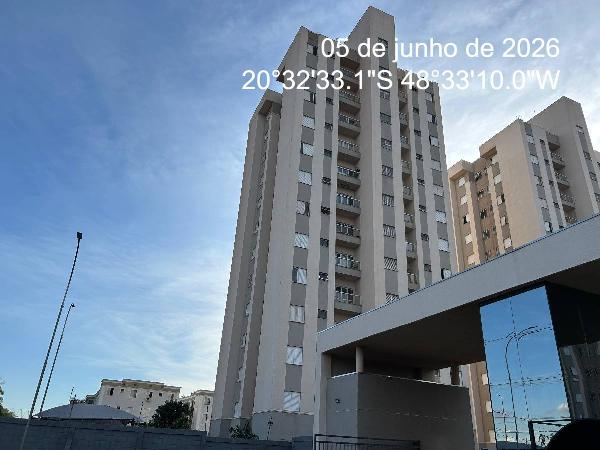 Apartamento • 2 dorm • Cristiano De Carvalho • Barretos/SP