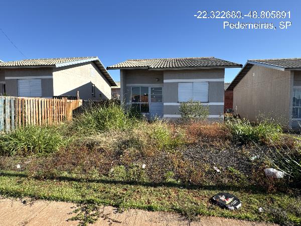Casa • 2 dorm • Residencial Bosque Dos Ipes • Pederneiras/SP
