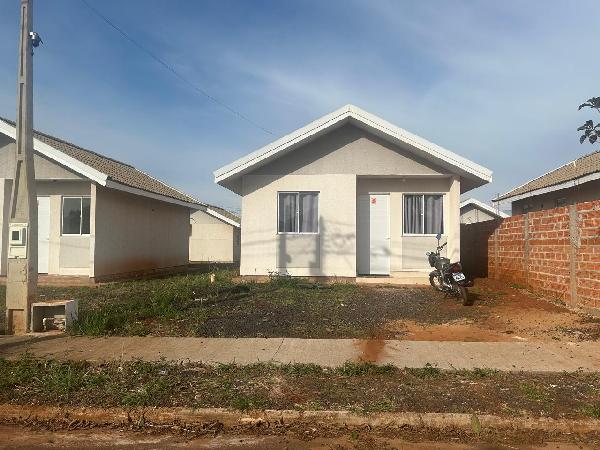 Casa • 2 dorm • Residencial Alfredo Benedetti • Morro Agudo/SP