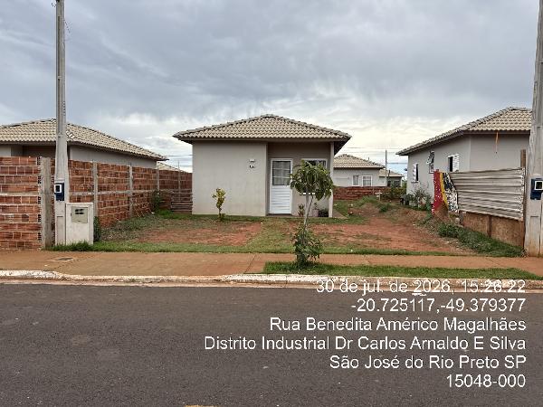Casa • 2 dorm • Residencial Tabarana • Sao Jose Do Rio Preto/SP