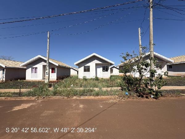 Casa • 2 dorm • Residencial Alfredo Benedetti • Morro Agudo/SP